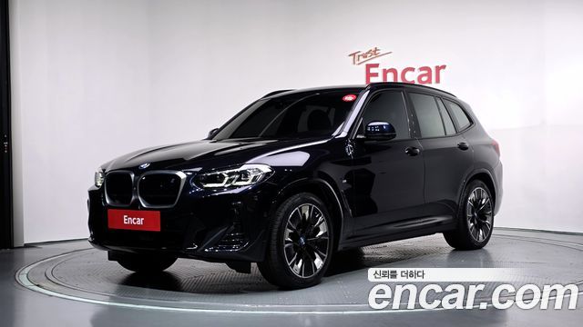 BMW iX3 M Sports — пробег 26 393 км — фото 1 из 5