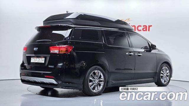Kia Carnival Gasoline 9-seater Hi-Limousine Noblesse — пробег 93 279 км — фото 2 из 5