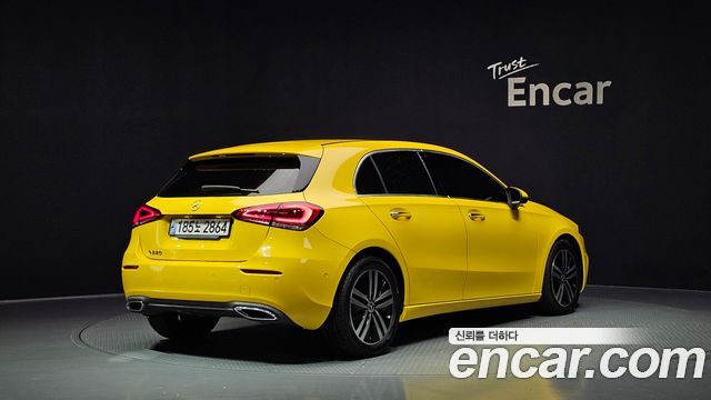 Mercedes-Benz A-Class A220 Hatchback — пробег 35 958 км — фото 2 из 5