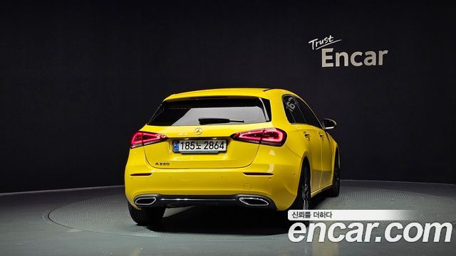 Mercedes-Benz A-Class A220 Hatchback — пробег 35 958 км — фото 4 из 5