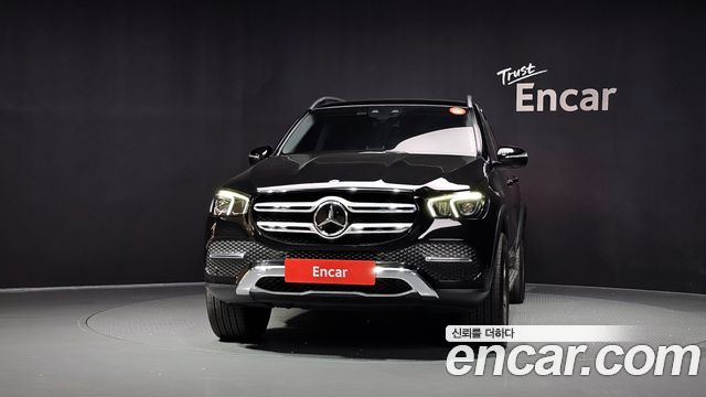 Mercedes-Benz GLE-Class GLE300d 4MATIC — пробег 64 950 км — фото 3 из 5