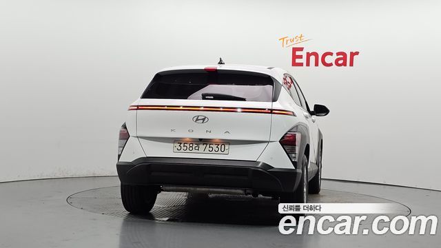 Hyundai Kona из Кореи Encar