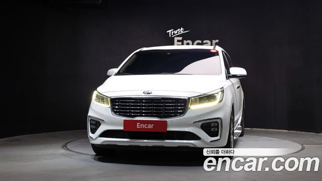 Kia Carnival из Кореи Encar