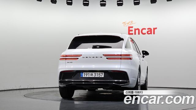 Genesis GV70 из Кореи Encar