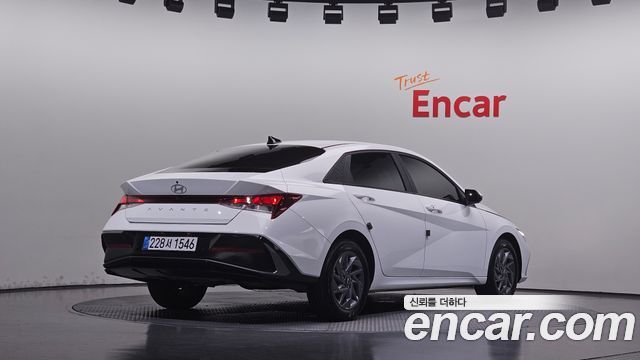 Hyundai AVANTE из Кореи Encar
