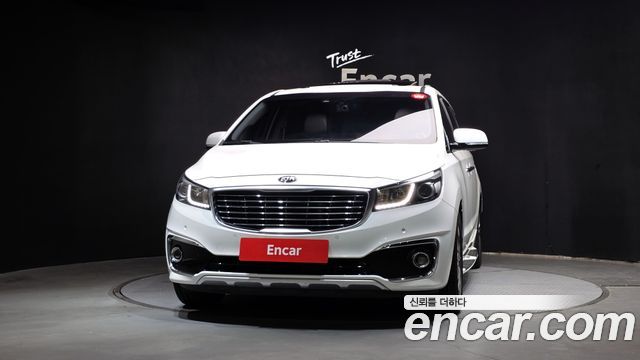 Kia Carnival из Кореи Encar