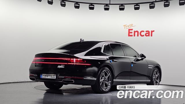 Genesis G90 из Кореи Encar