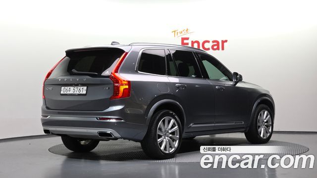 Volvo XC90 T6 Inscription — пробег 143 492 км — фото 2 из 5
