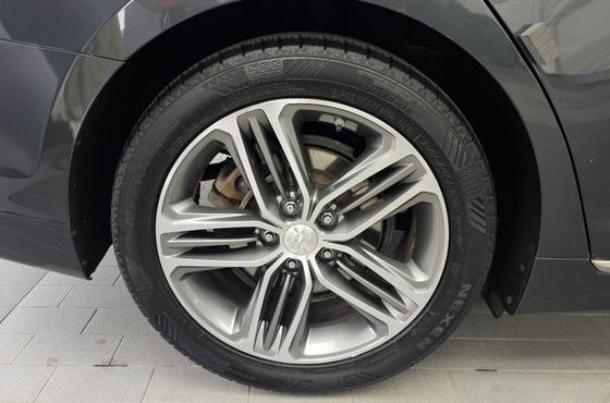 Hyundai Grandeur 2.2 Diesel Premium Special — пробег 187 186 км — фото 5 из 5