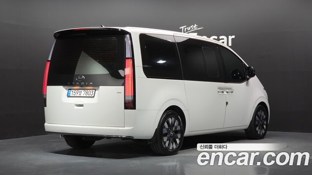 Hyundai Staria из Кореи Encar
