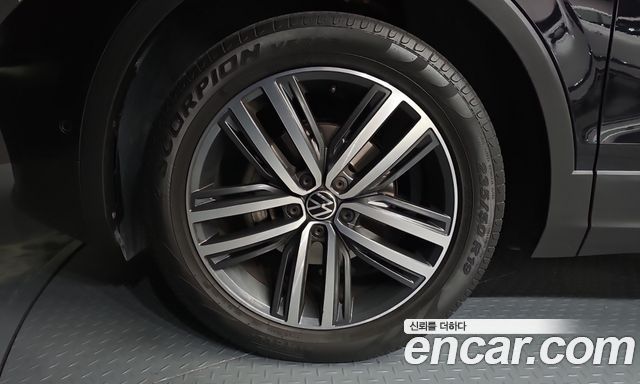 Volkswagen Tiguan 2.0 TDI 4Motion Prestige — пробег 76 750 км — фото 5 из 5