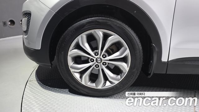 Hyundai Santafe Diesel(e-VGT) 2.0 2WD Premium — пробег 172 055 км — фото 5 из 5