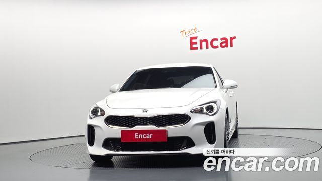 Kia Stinger из Кореи Encar