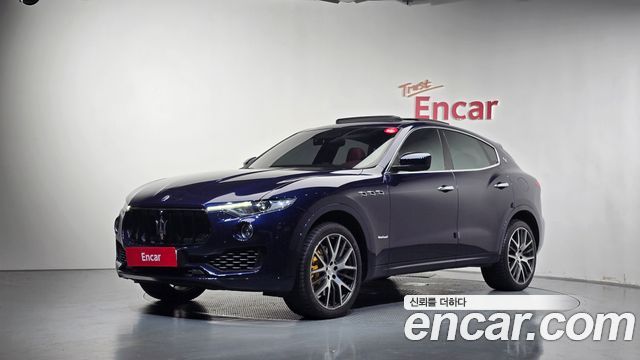 Maserati Levante из Кореи Encar