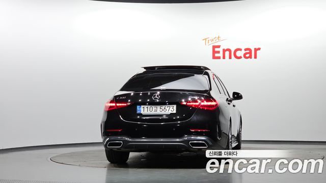 Mercedes-Benz C-Class C300 4MATIC AMG Line — пробег 59 789 км — фото 4 из 5