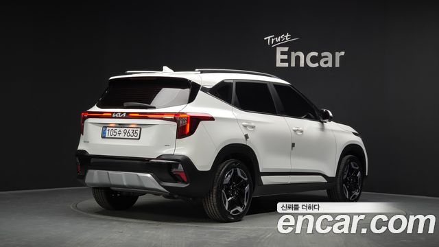 Kia Seltos Gasoline 1.6 Turbo 4WD Signature — пробег 7 663 км — фото 2 из 5