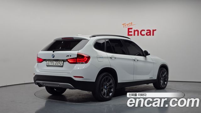 BMW X1 xDrive 20d — пробег 119 524 км — фото 2 из 5