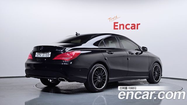 Mercedes-Benz CLA-Class CLA200 CDI 4MATIC — пробег 183 085 км — фото 2 из 5