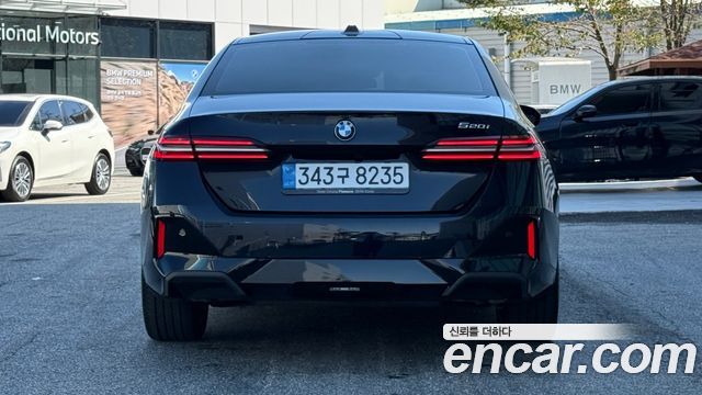 BMW 5-Series 520i M Sport — пробег 17 471 км — фото 4 из 5