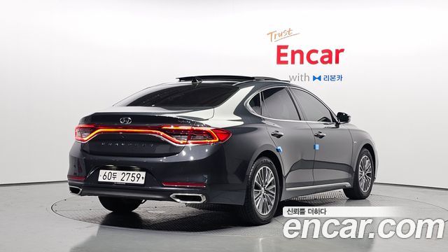 Hyundai Grandeur Exclusive Special — пробег 26 528 км — фото 2 из 5