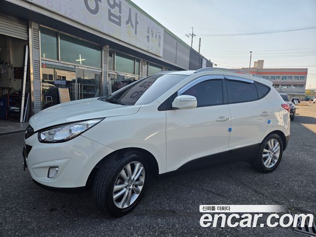Hyundai Tucson Diesel 2WD LX20 Luxury — пробег 178 000 км — фото 3 из 5