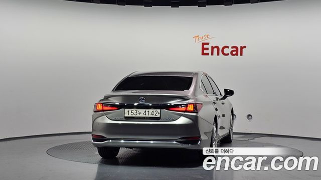 Lexus ES из Кореи Encar