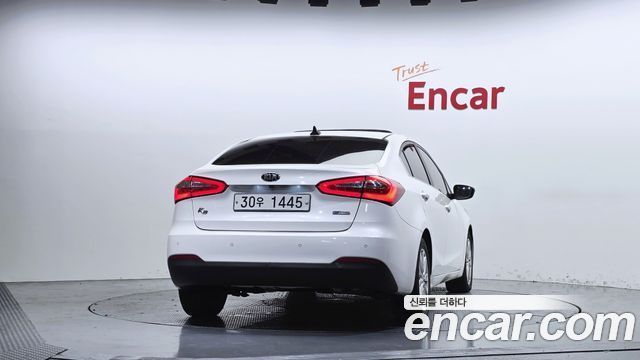 Kia K3 из Кореи Encar