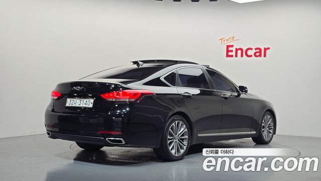 Hyundai Genesis из Кореи Encar