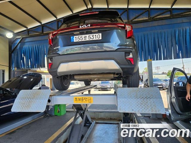 Kia Seltos Gasoline 1.6 Turbo 2WD Trendy — пробег 17 294 км — фото 2 из 3