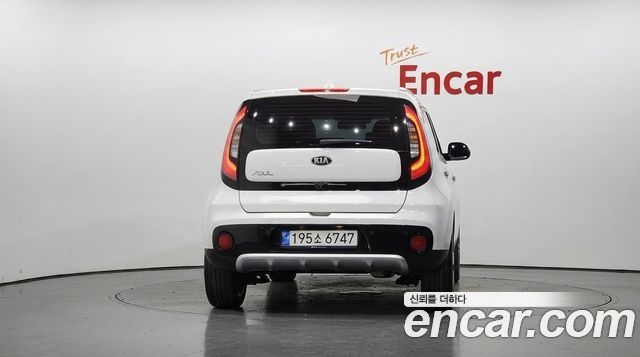 Kia Soul 1.6 GDi Noblesse — пробег 127 816 км — фото 4 из 5