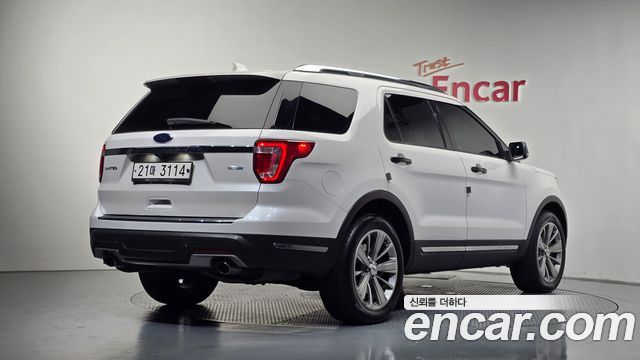 Ford Explorer 2.3 Limited 4WD 5th — пробег 81 925 км — фото 2 из 5