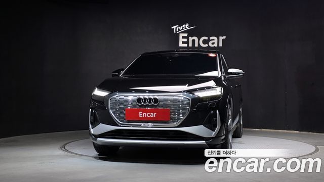 Audi Q4 e-tron 45 Premium Sportback — пробег 1 117 км — фото 3 из 5