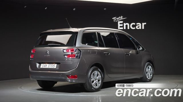 Citroen-DS C4 Picasso 1.6 B-HDI Intensive — пробег 70 146 км — фото 2 из 5