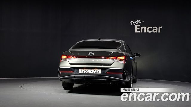 Hyundai AVANTE из Кореи Encar