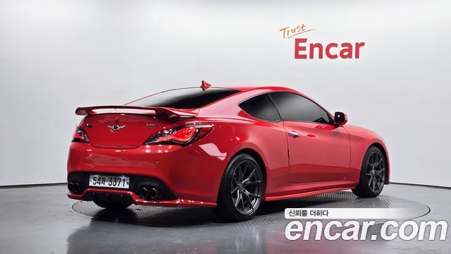 Hyundai Genesis из Кореи Encar