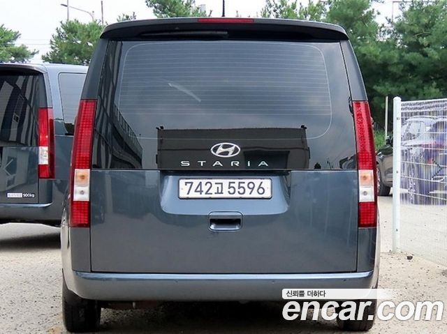 Hyundai Staria из Кореи Encar