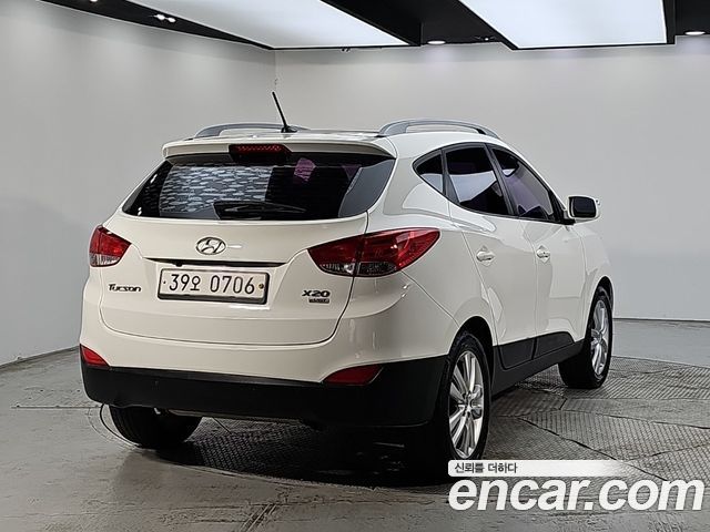 Hyundai Tucson Diesel 2WD LX20 Smart-Pack — пробег 168 865 км — фото 4 из 5