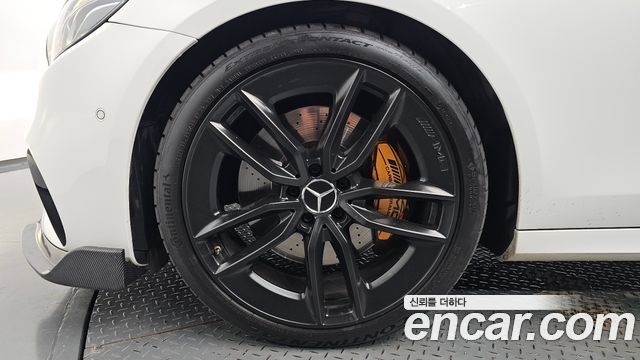 Mercedes-Benz E-Class E53 AMG 4MATIC+ — пробег 81 516 км — фото 5 из 5
