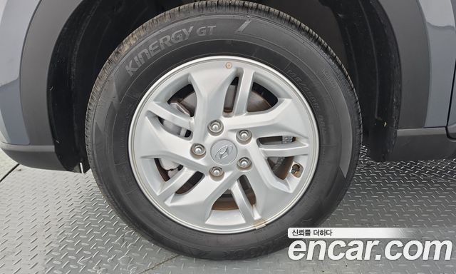 Hyundai Venue из Кореи Encar