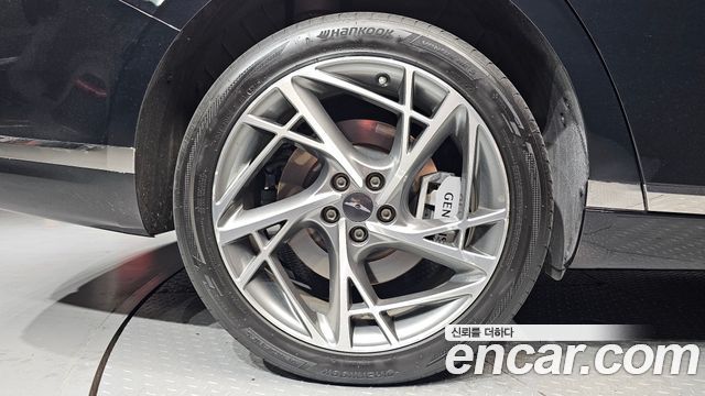 Genesis G90 из Кореи Encar