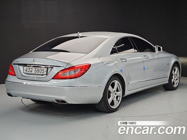Mercedes-Benz CLS-Class CLS350 BlueEFFICIENCY — пробег 71 290 км — фото 4 из 5