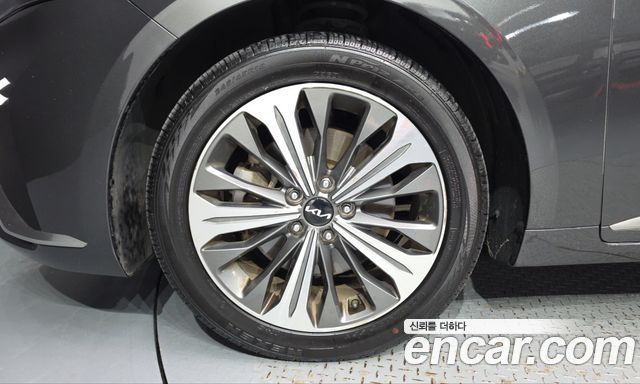 Kia K8 из Кореи Encar