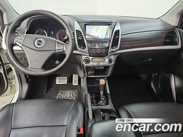Ssangyong KORANDO 2.2 RX 2WD SUP — пробег 175 058 км — фото 5 из 5