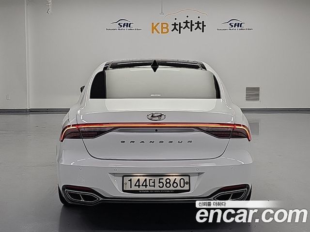 Hyundai Grandeur 2.5 Calligraphy — пробег 89 329 км — фото 3 из 5