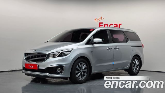 Kia Carnival 9-seater Luxury — пробег 138 456 км — фото 1 из 5