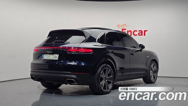 Porsche Cayenne 3.0 E-Hybrid — пробег 41 515 км — фото 2 из 5