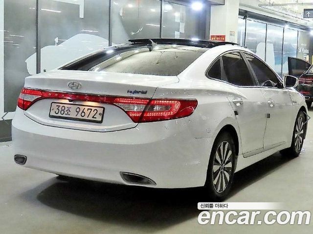 Hyundai Grandeur Premium — пробег 188 233 км — фото 4 из 5