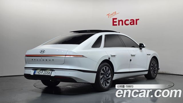 Hyundai Grandeur 2.5 Gasoline  2WD Premium — пробег 4 053 км — фото 2 из 5