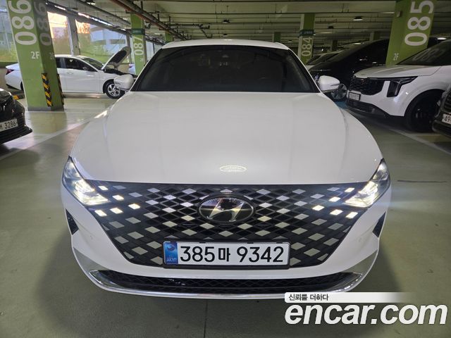 Hyundai Grandeur 3.0 LPi Rent Car Premium — пробег 93 752 км — фото 1 из 5
