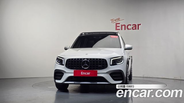 Mercedes-Benz GLB-Class AMG GLB35 4MATIC — пробег 20 702 км — фото 3 из 5